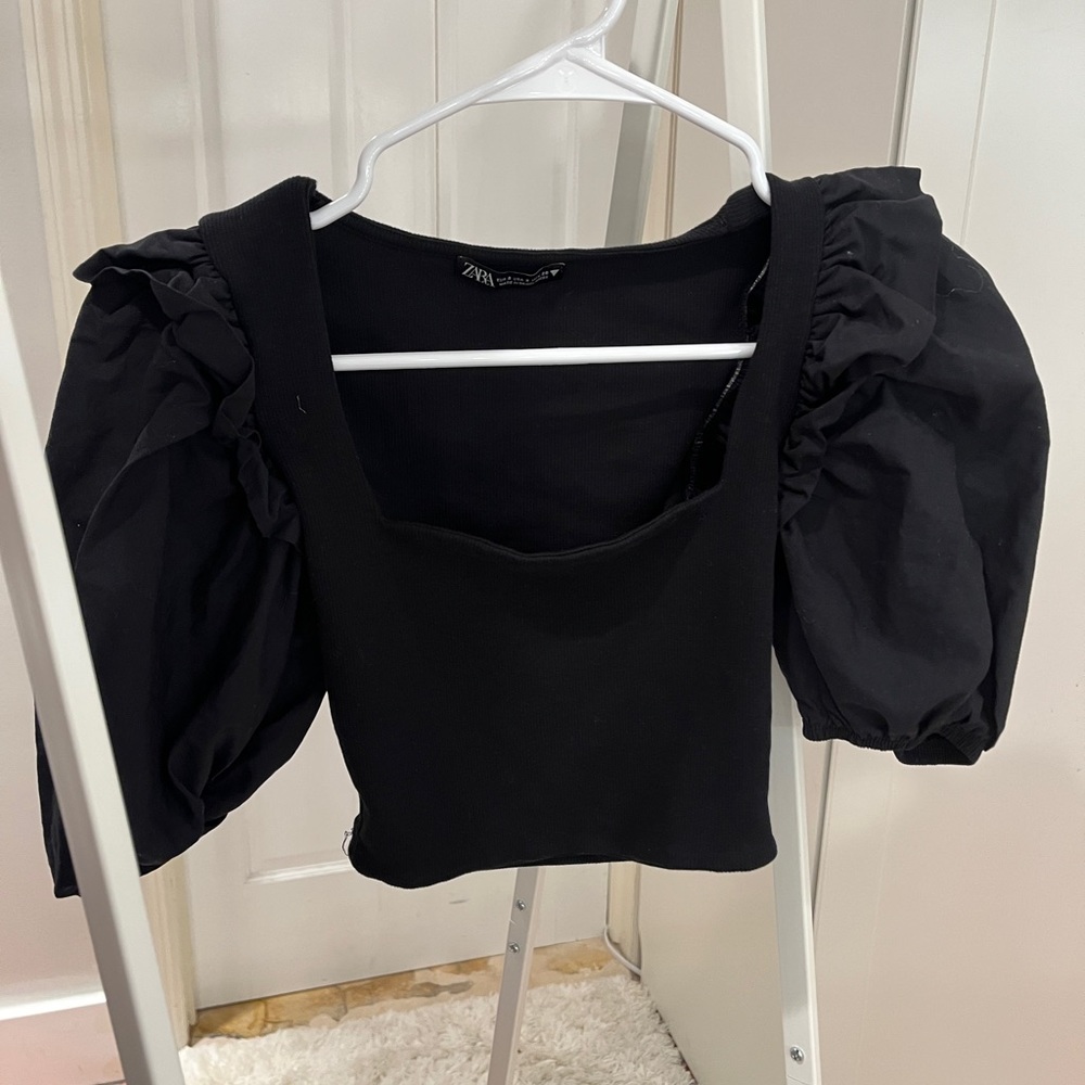 Zara | Puff Sleeve Top | Black